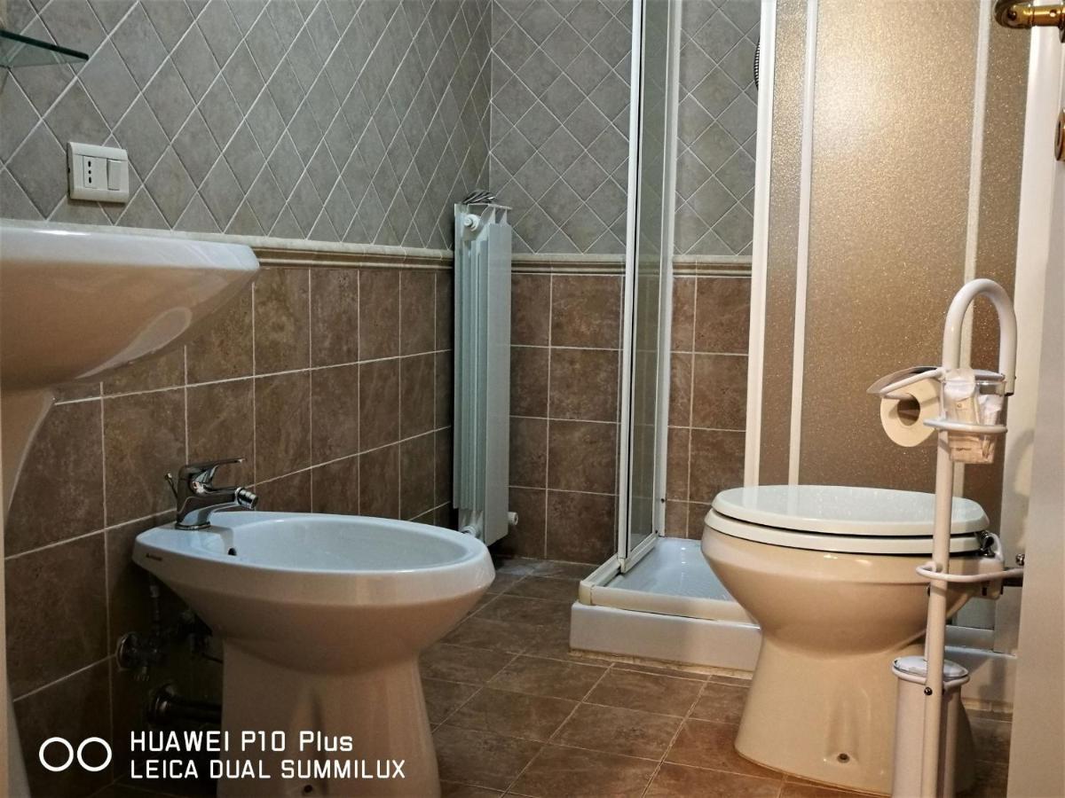 Villa Con Piscina Asyż Zewnętrze zdjęcie