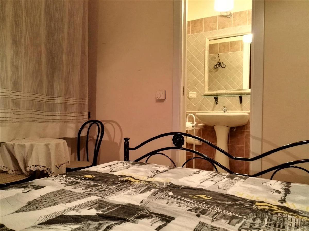 Villa Con Piscina Asyż Zewnętrze zdjęcie