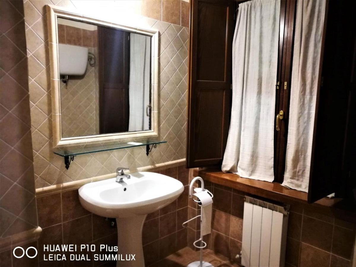 Villa Con Piscina Asyż Zewnętrze zdjęcie